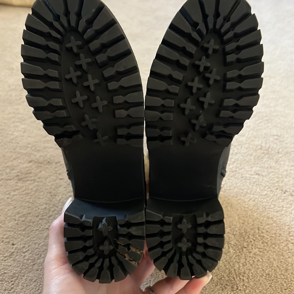 Steve Madden Booties - Picture 5 of 6